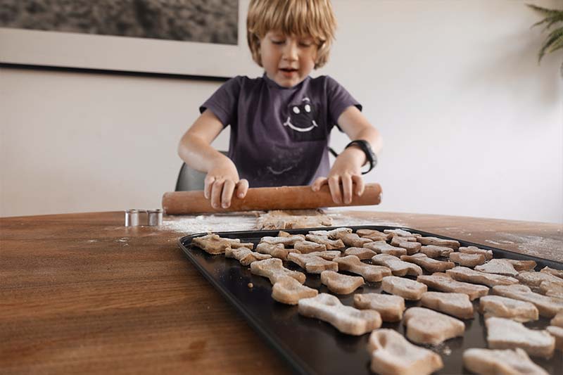 DIY all-natural Halloween dog treats